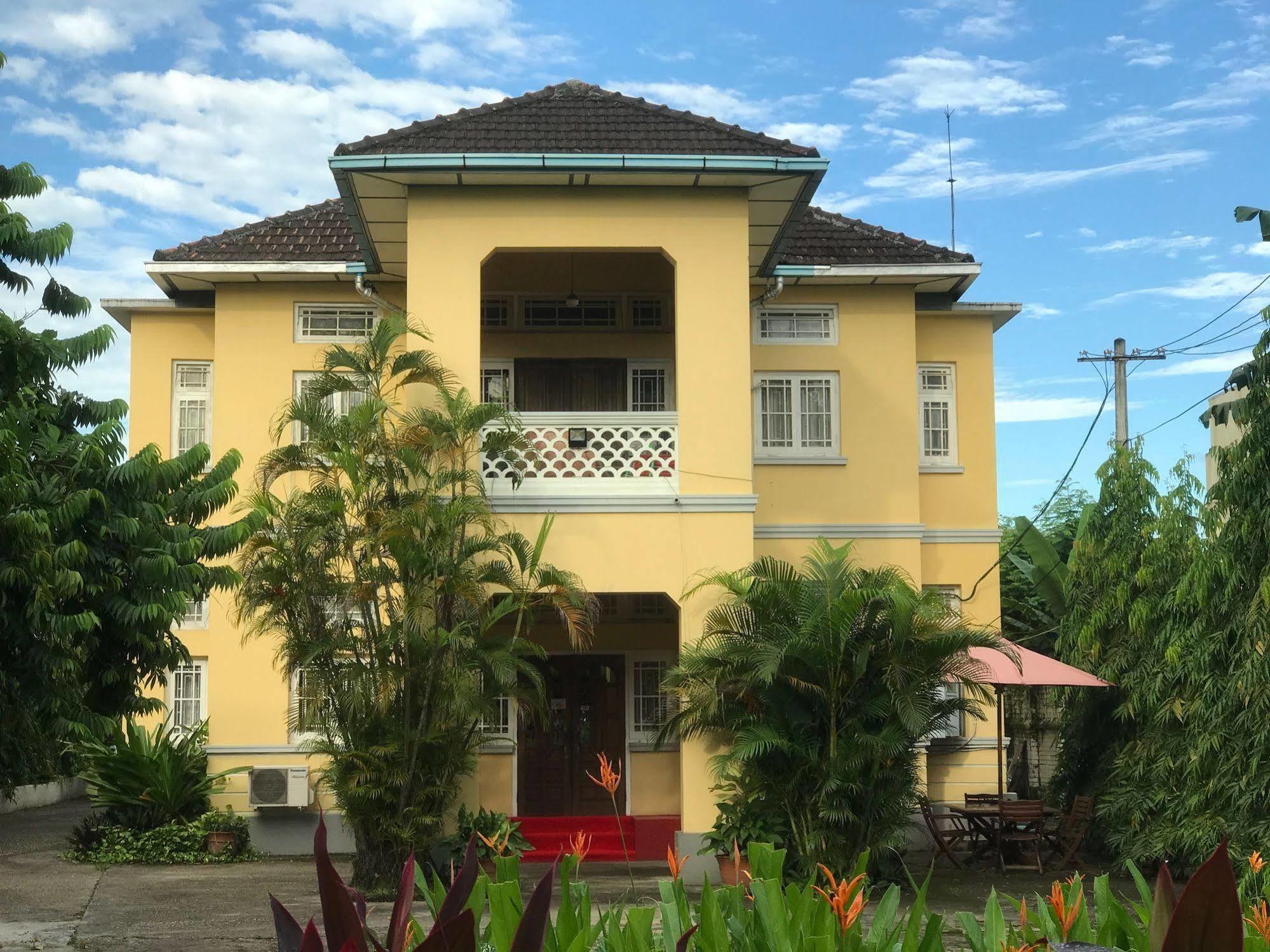 Golden Guest Inn Rangum Exterior foto